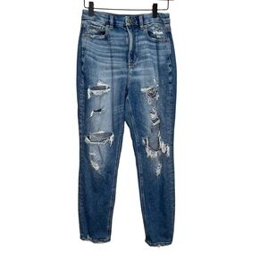 American Eagle Curvy Mom Distressed Jeans Size 4